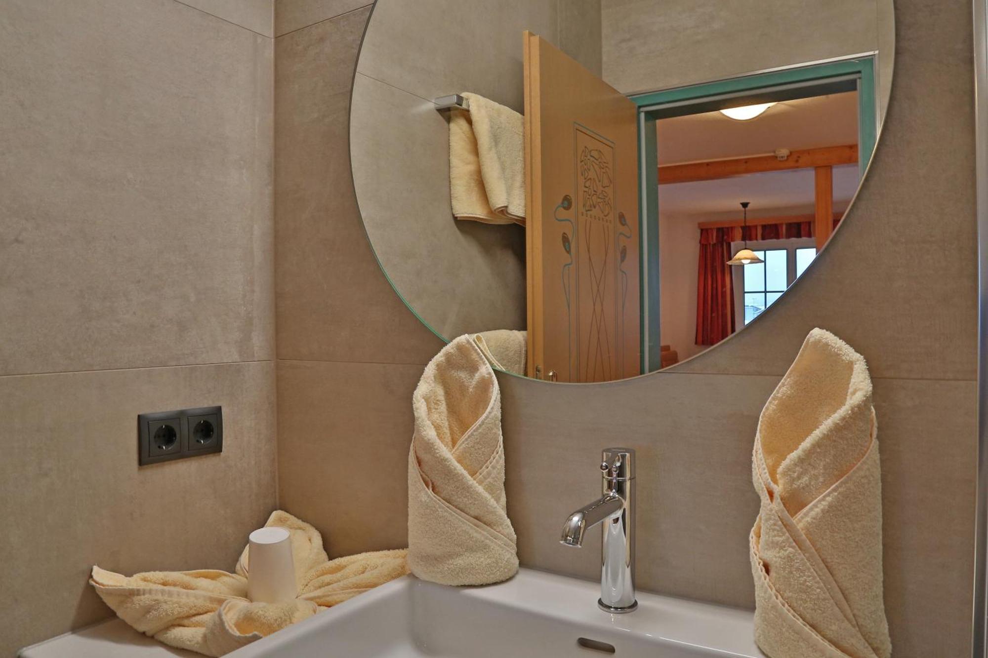 Aparthotel Paradies - Schrempfgut Flachau Ngoại thất bức ảnh